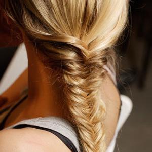 Women's hairstyles: plaits spikelets